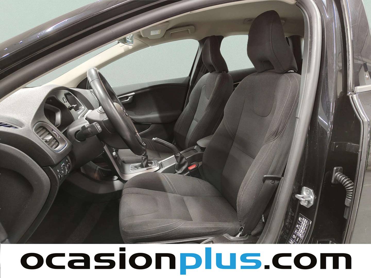 Foto Volvo V40 Cross Country Volvo V40 Cross Country D2 Momentum (120 CV)