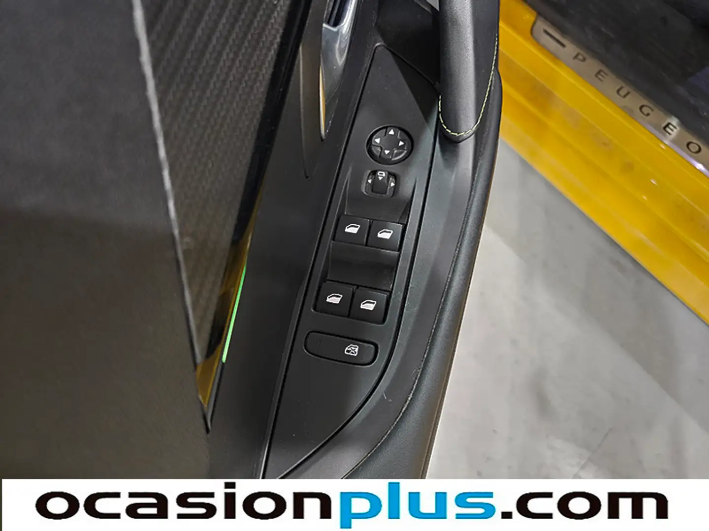 Foto Peugeot 208 Peugeot 208 BlueHDi 100 GT (100 CV)