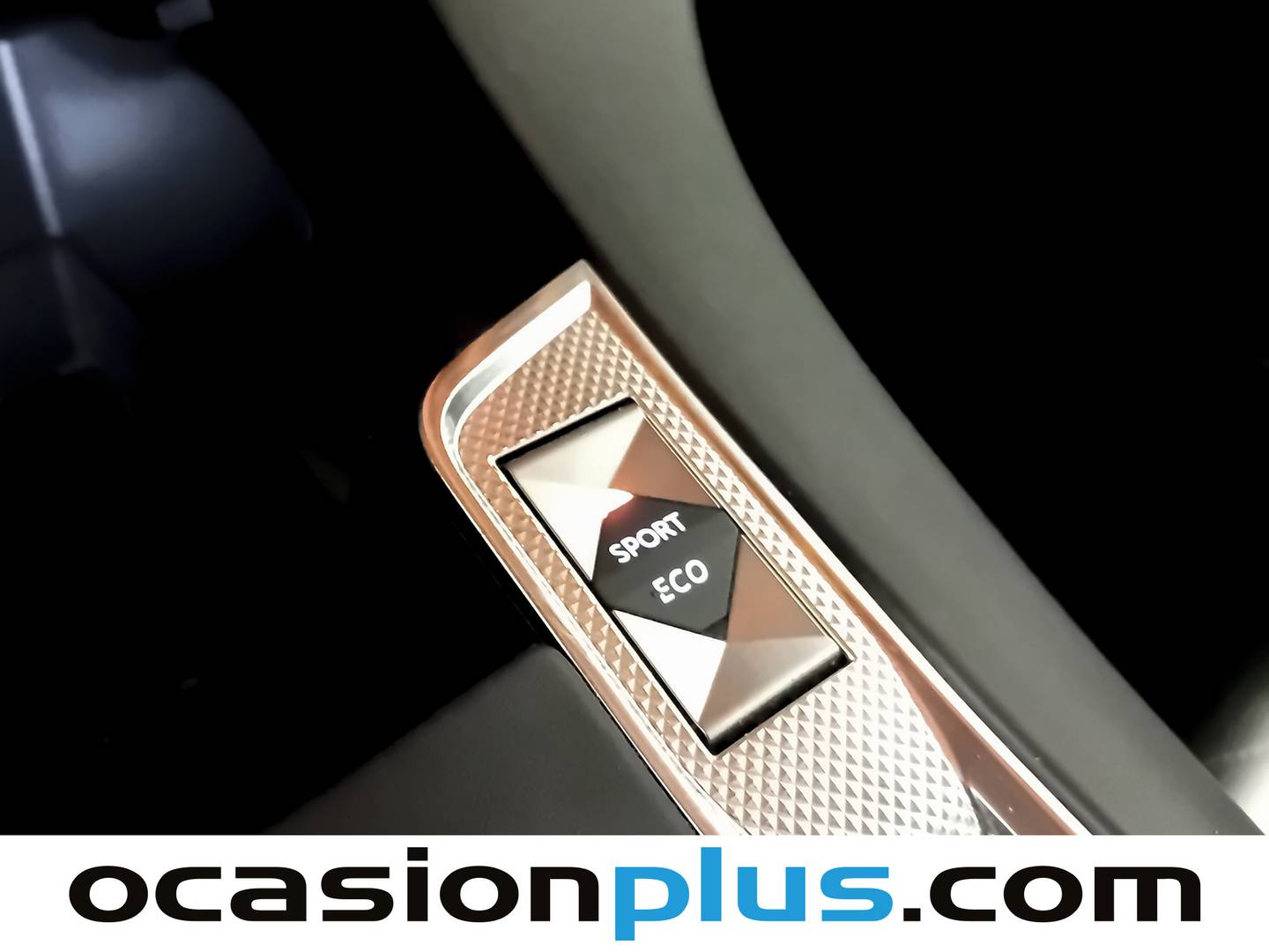 Foto DS DS 7 Crossback DS DS7 Crossback PureTech  (180CV) AT Bastille +