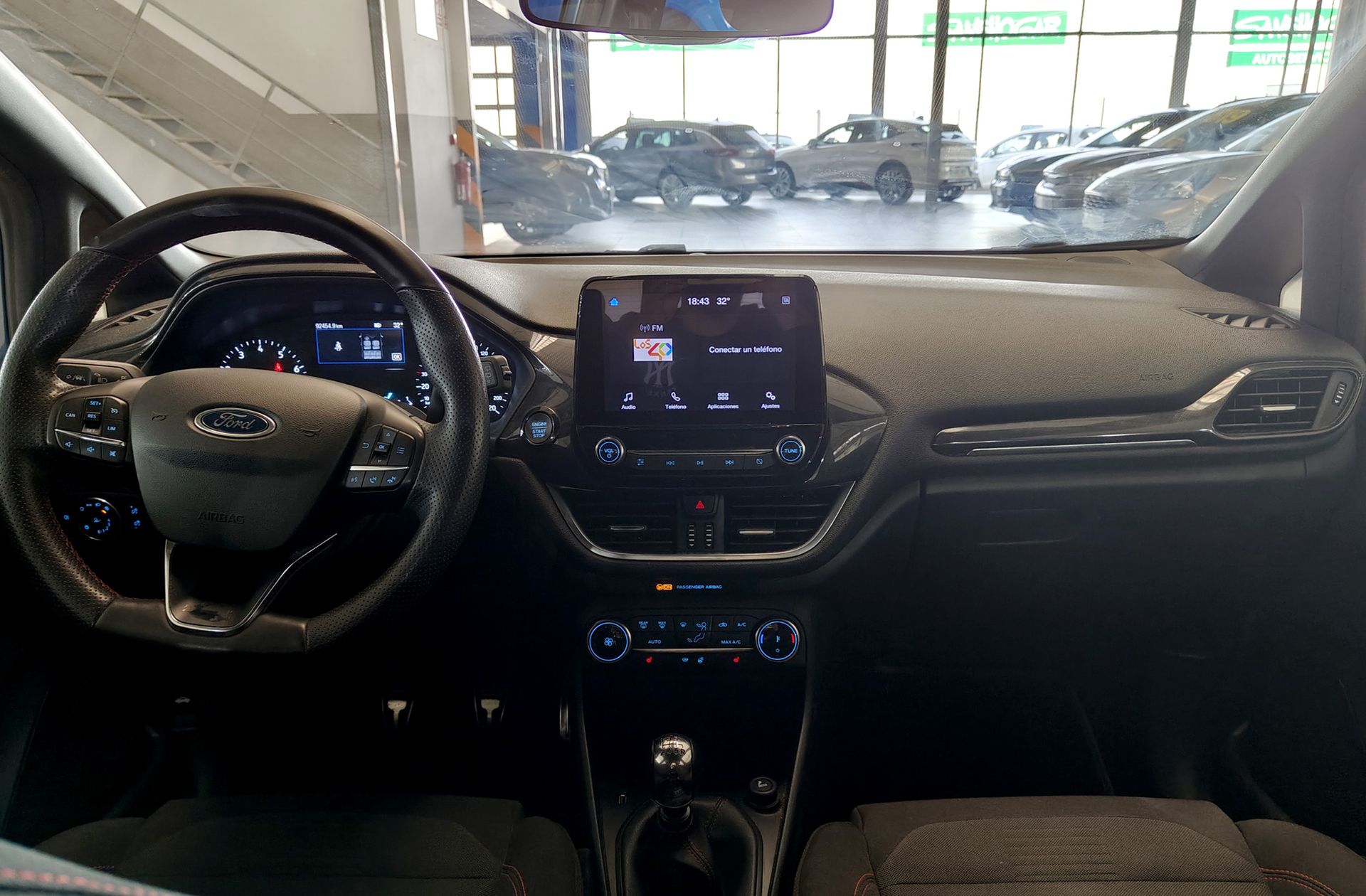 Ford Fiesta 1.0 EcoBoost MHEV ST-Line - foto 6