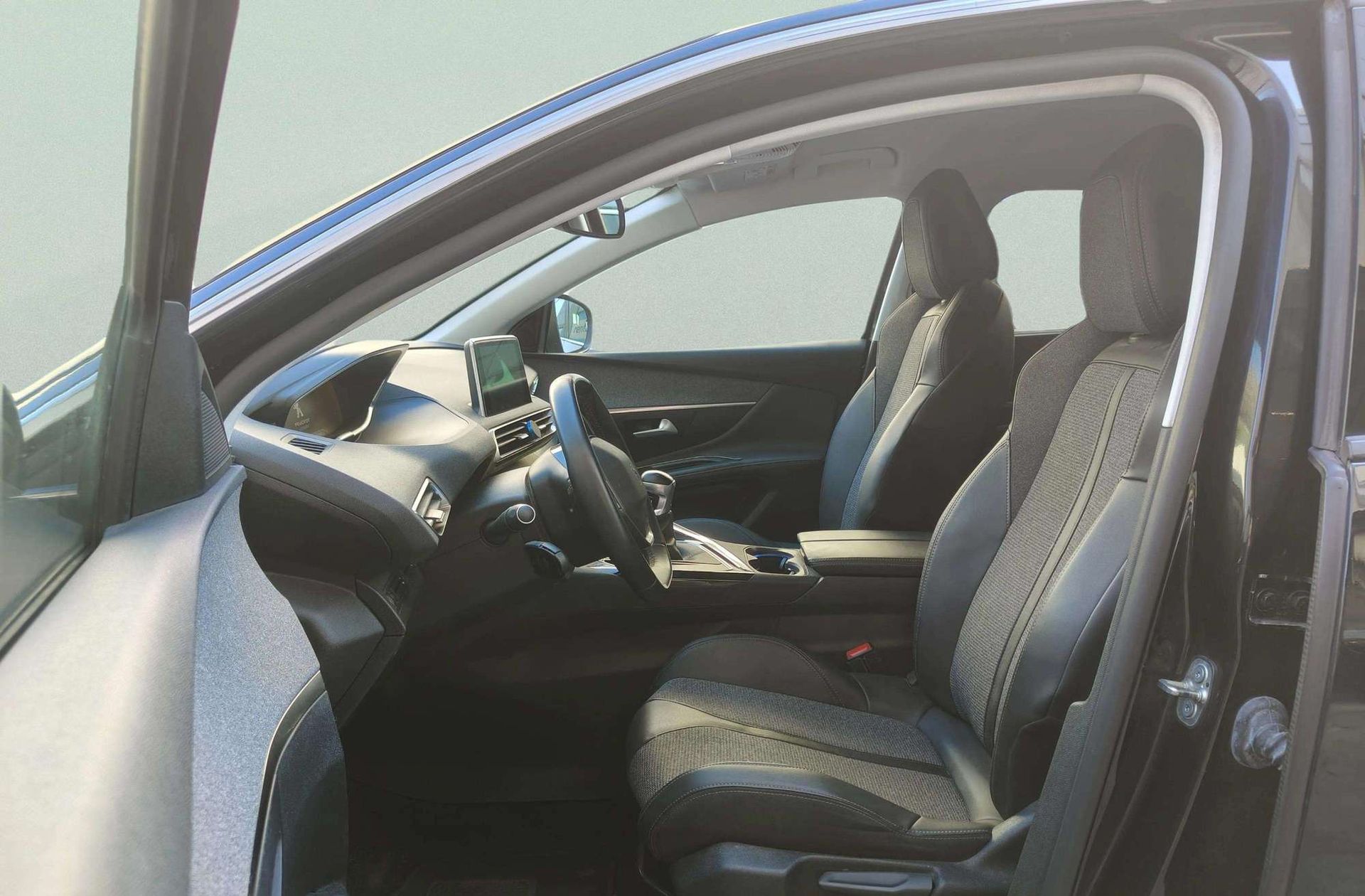Peugeot 5008 PureTech 130 Allure 7 plazas - foto 13