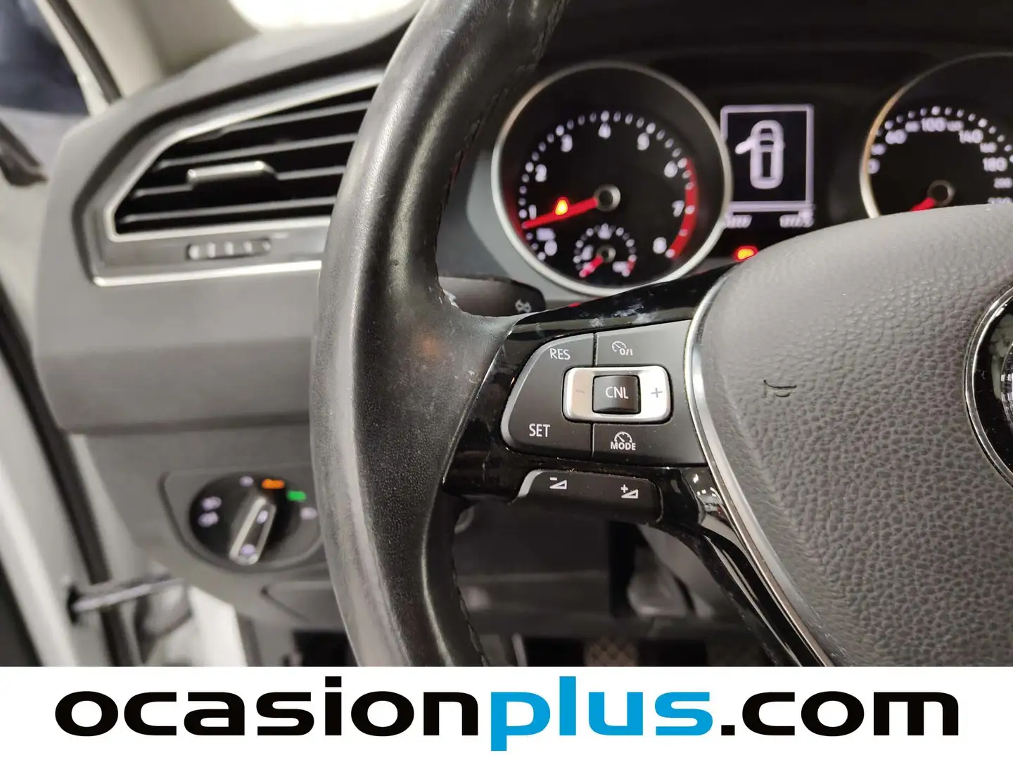 Foto Volkswagen Tiguan Volkswagen Tiguan Edition 1.4 TSI (125 CV)