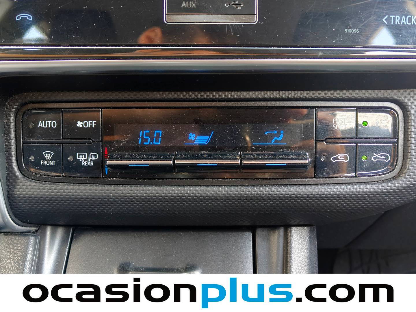 Equipamiento del Toyota Auris Toyota Auris 90D Business (90 CV)