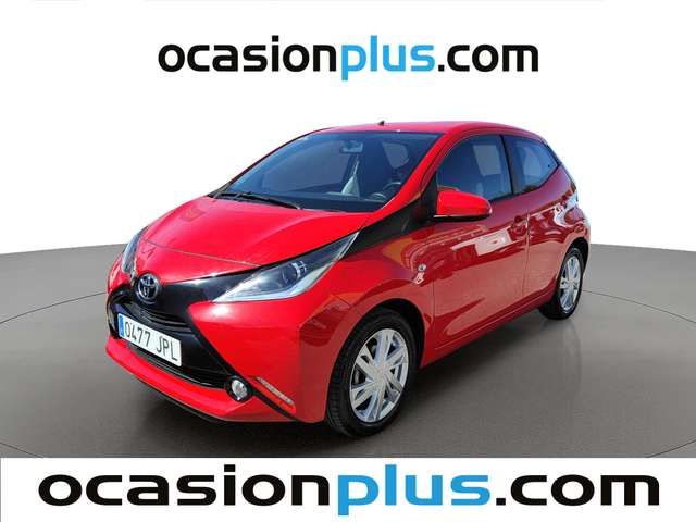 Toyota Aygo 1.0 70 X-Play (69 CV) de segunda mano