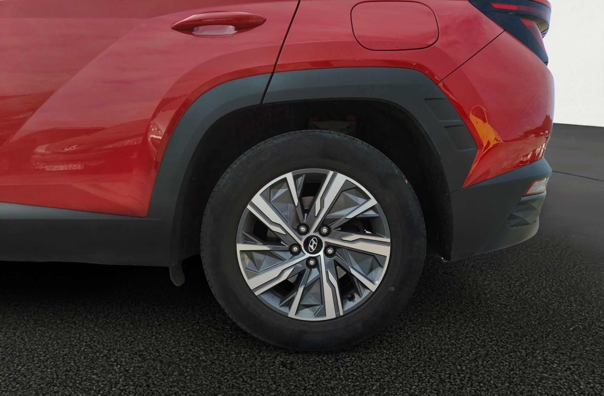 Hyundai Tucson 1.6 CRDi Maxx - foto 27