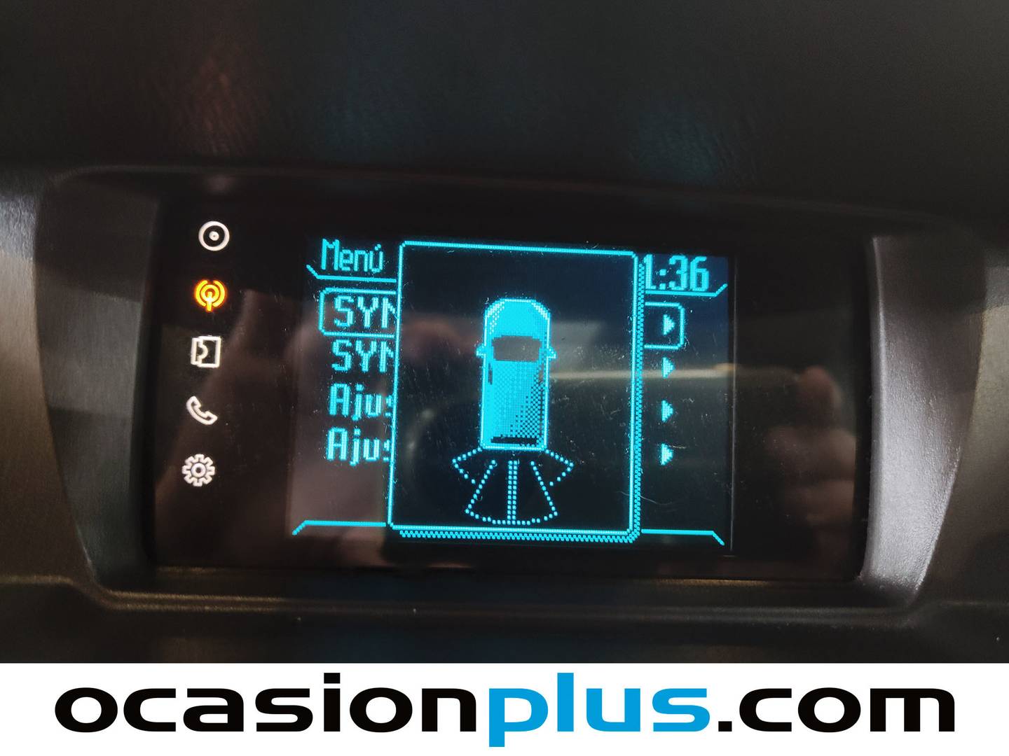 Foto Ford Grand Tourneo Connect Ford Grand Tourneo Connect 1.5 TDCi Titanium (120 CV) 7 Plazas