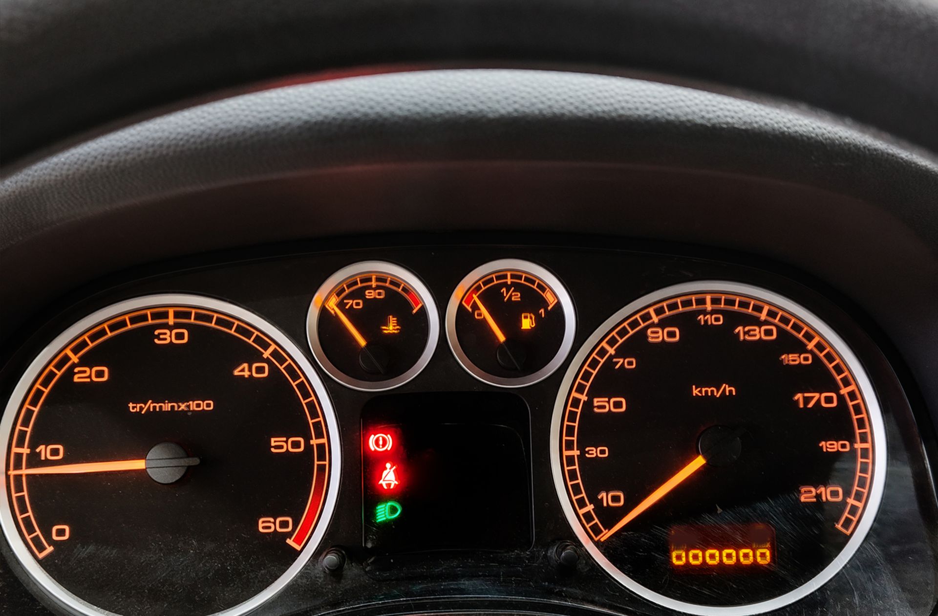 Peugeot 307 2.0 HDi Clim Plus - foto 18