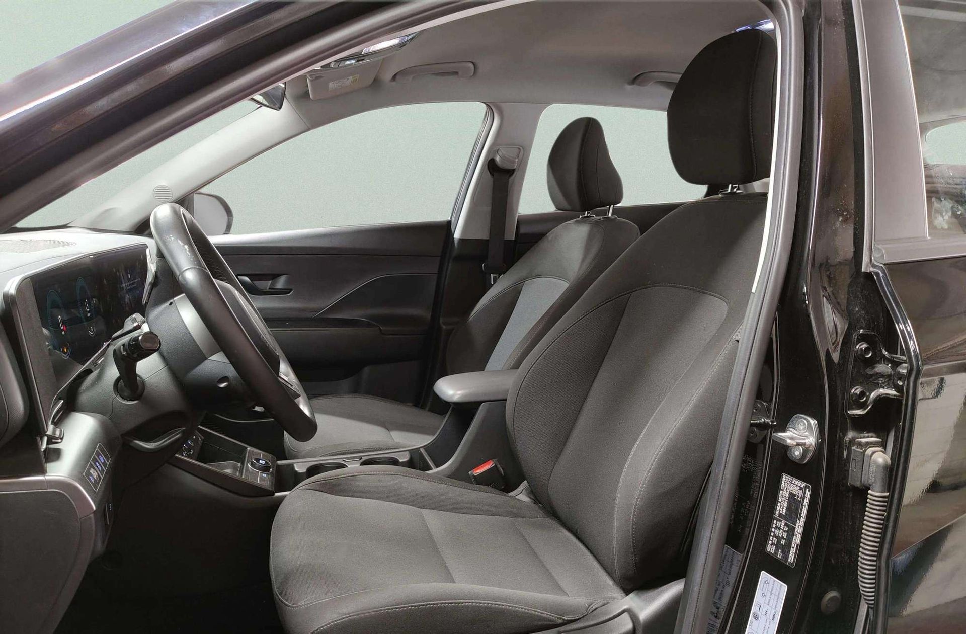Hyundai Kona 1.6 GDI HEV Maxx DCT - foto 10