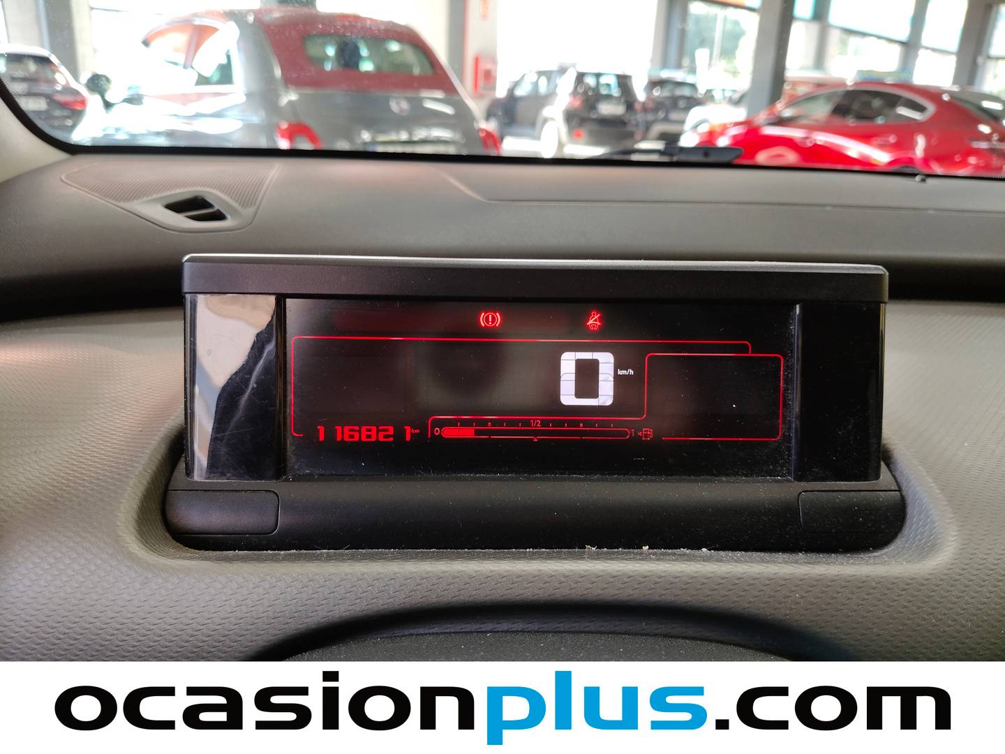 Citroën C4 Cactus Citroën C4 Cactus BlueHDi 100 Shine (100 CV) manual