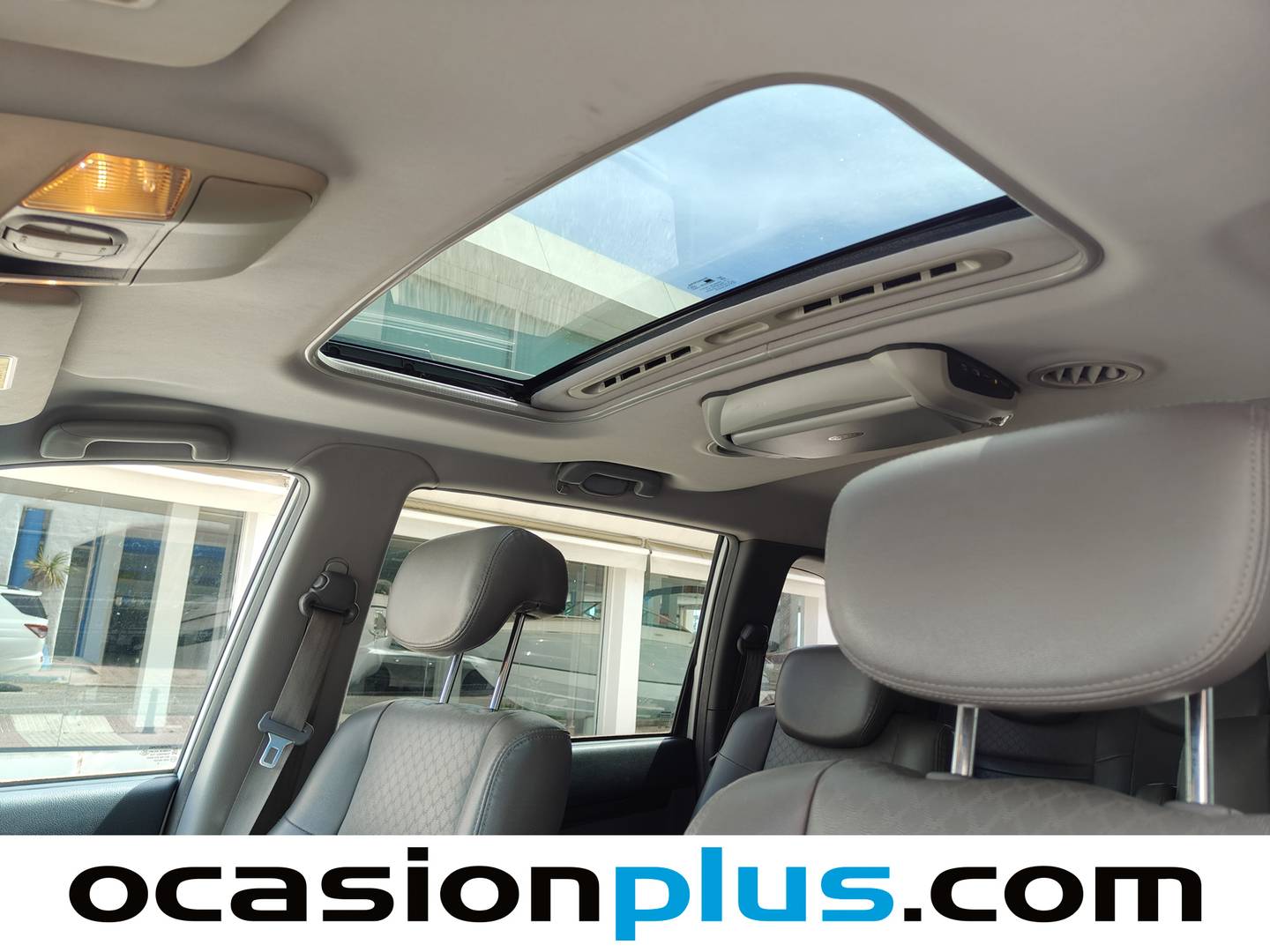 Extras y acabados del SsangYong Rodius SsangYong Rodius D22T Limited Auto (178 CV) 7 Plazas