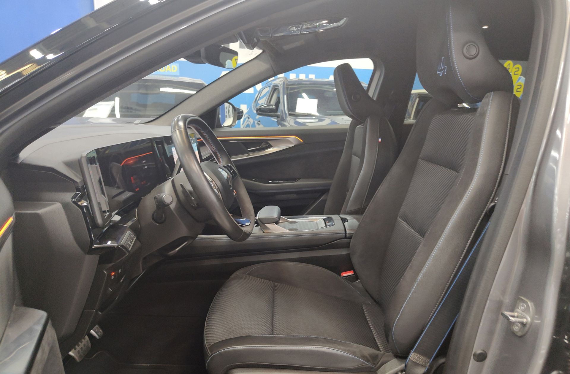 Renault Austral Techno Esprit Alpine Mild Hybrid - foto 11