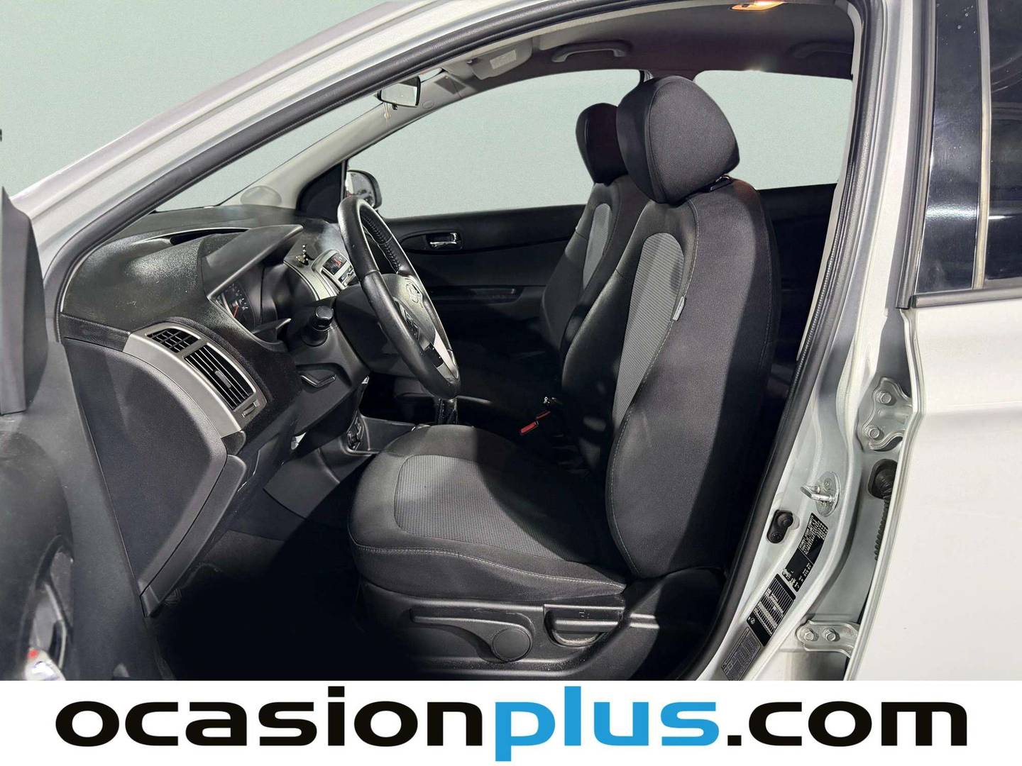 Foto asientos delanteros Hyundai i20 Hyundai i20 1.2 MPI Go! (85 CV)