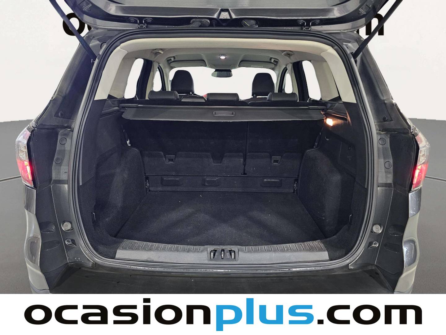 Fotos maletero Ford Kuga Ford Kuga 2.0 TDCI Titanium 4x4 Powershift (150 CV)