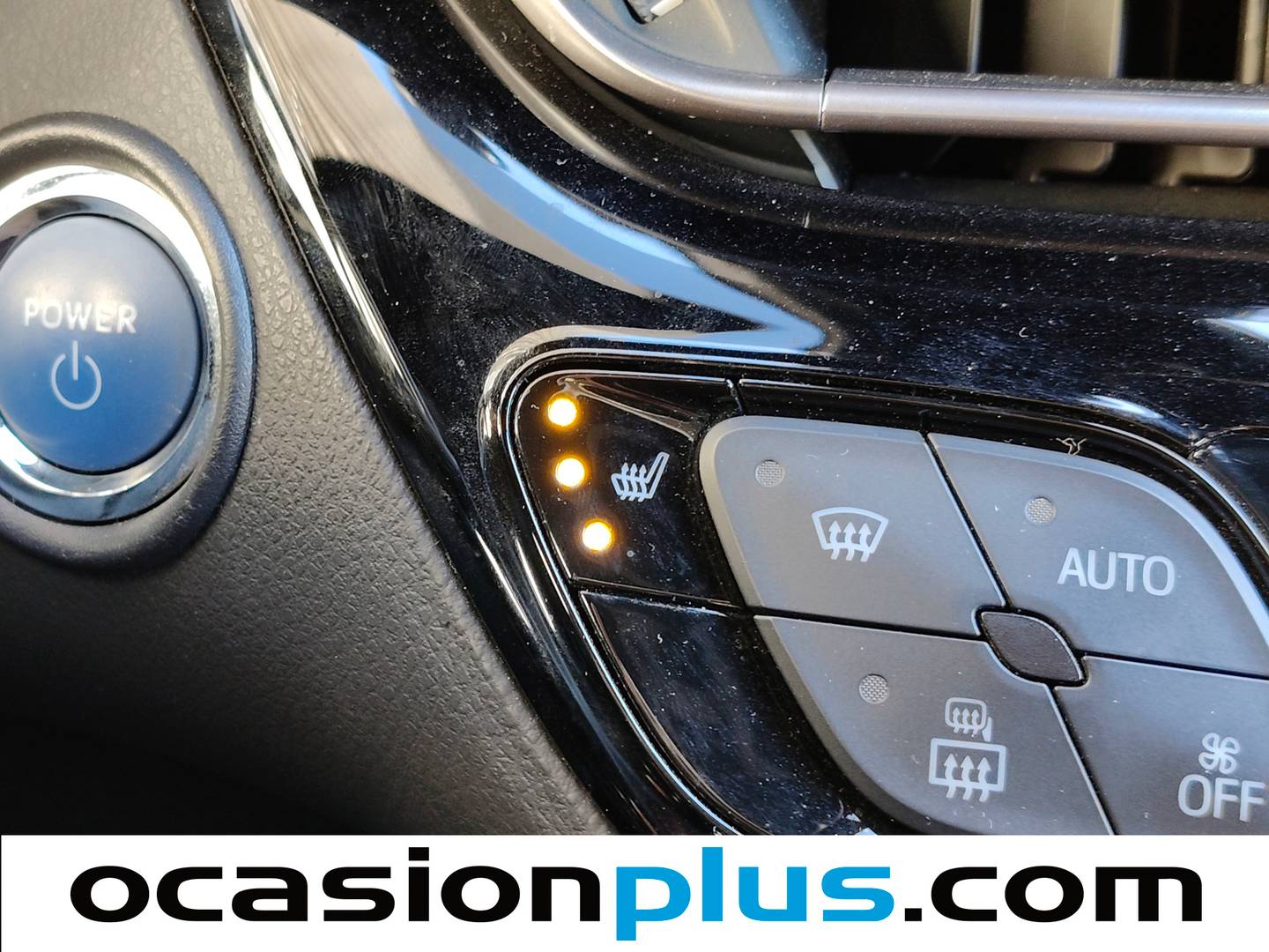 Paquetes del Toyota C-HR Toyota C-HR 180H Advance Luxury (184 CV)