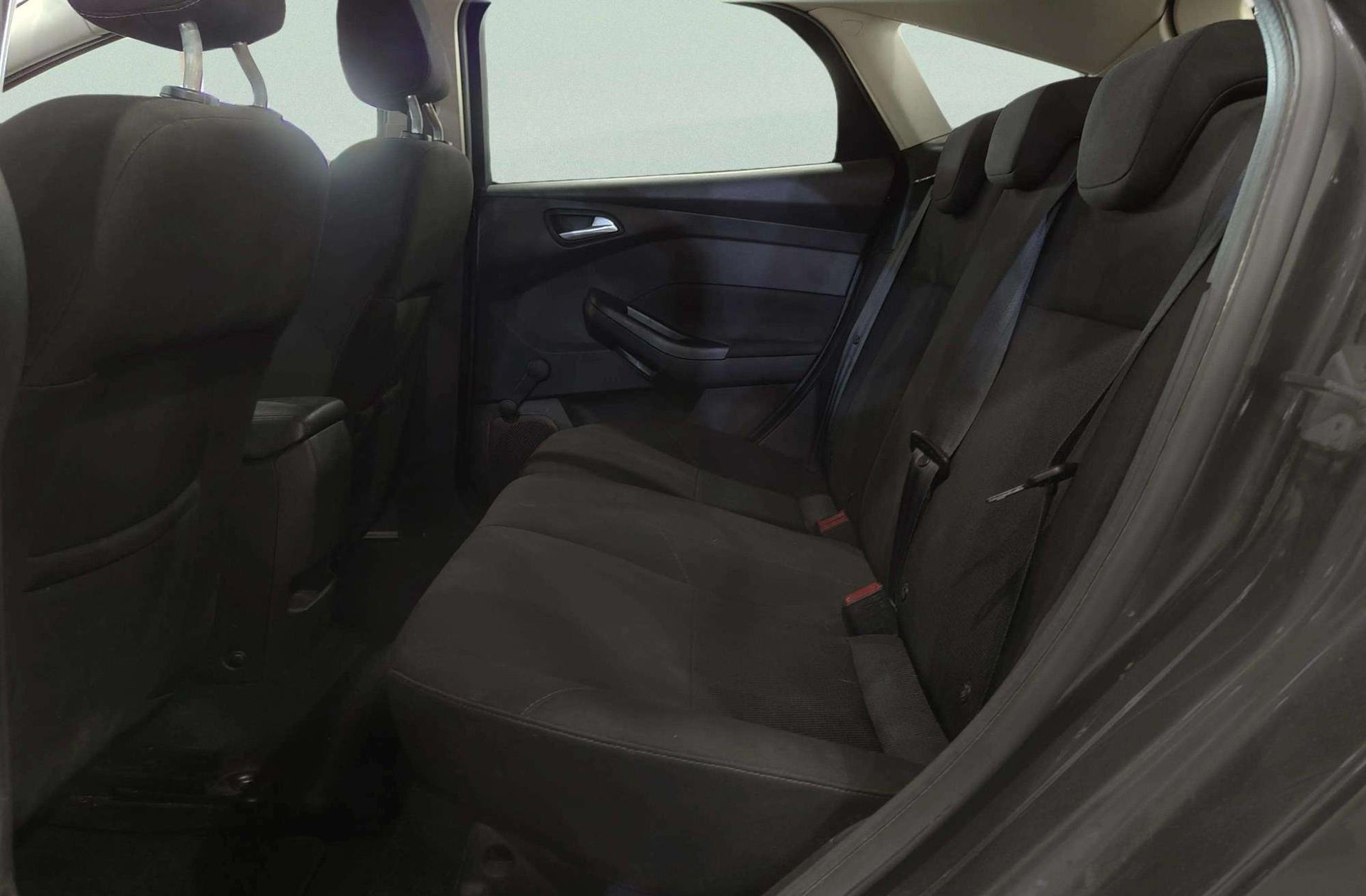Ford Focus 1.0 EcoBoost Trend+ - foto 9