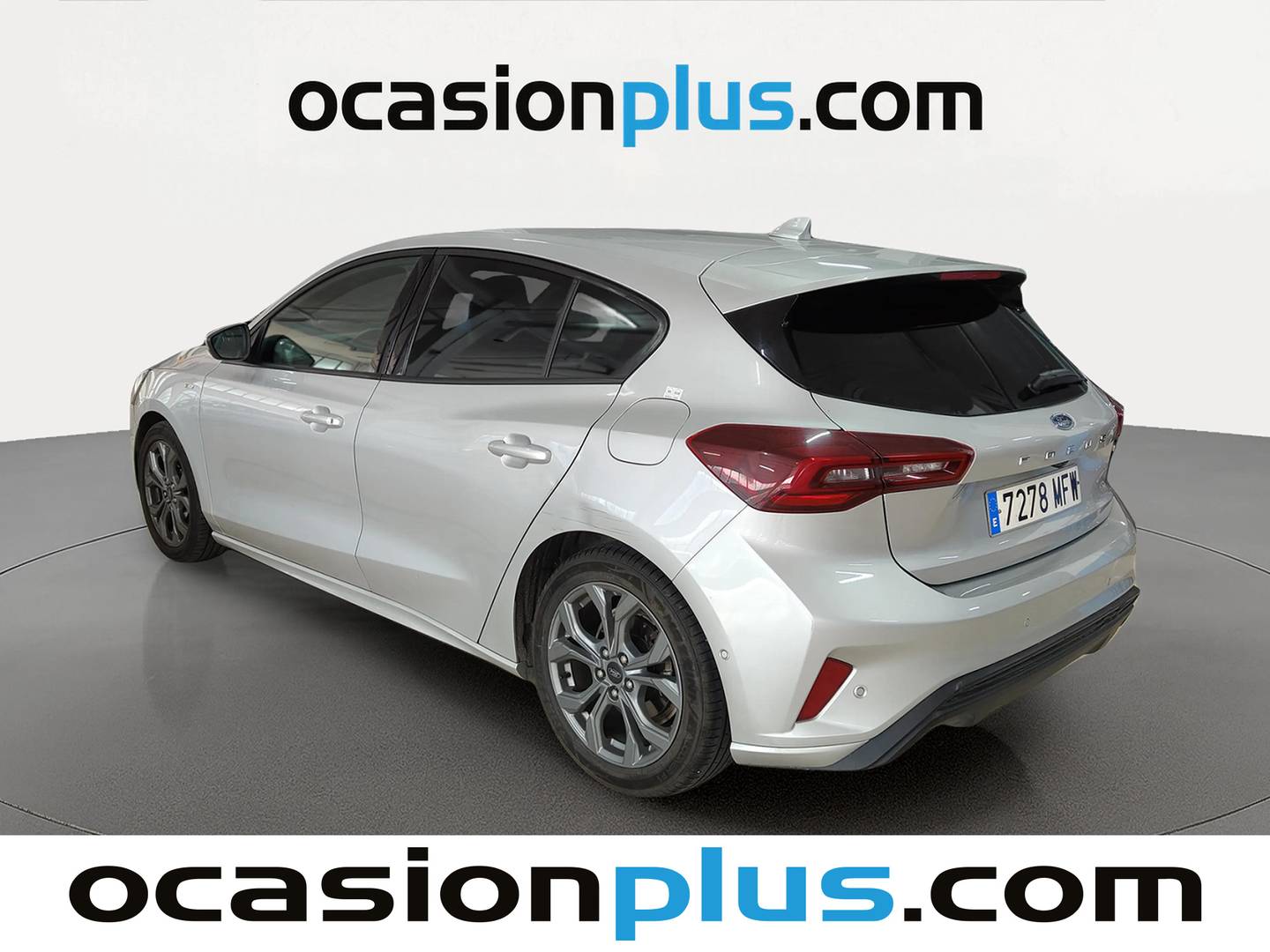 Foto trasera Ford Focus Ford Focus 1.0 Ecoboost MHEV ST-Line X (125 CV) derecha