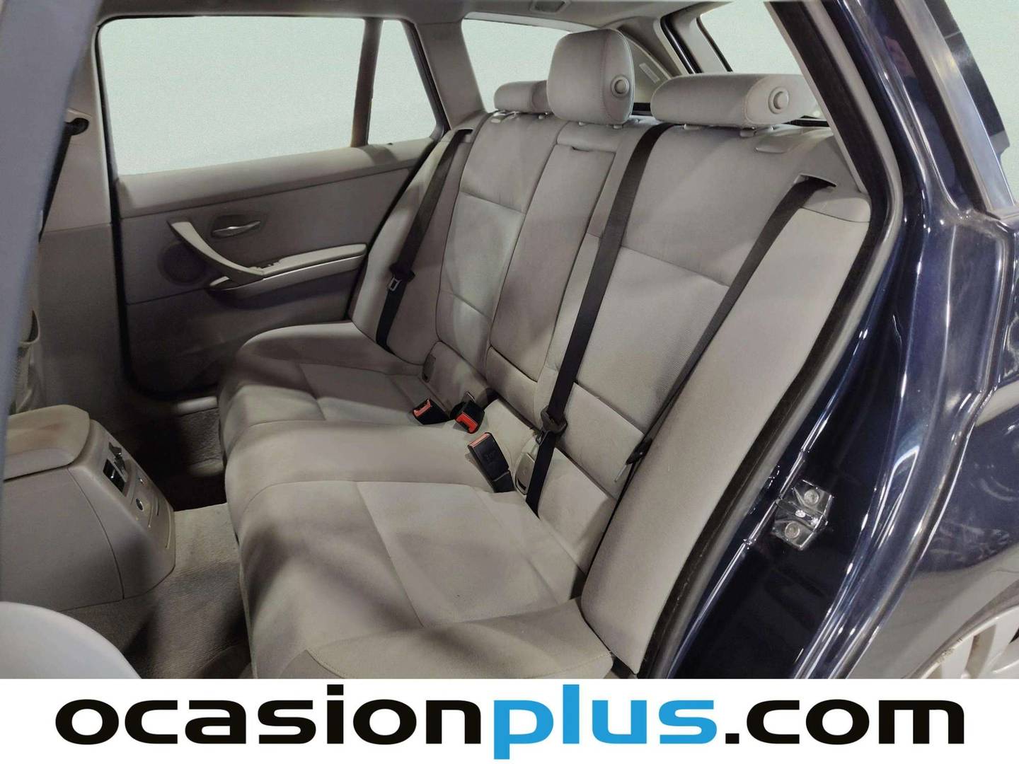 Foto asientos traseros BMW Serie 3 BMW Serie 3 318i Touring (143 CV)