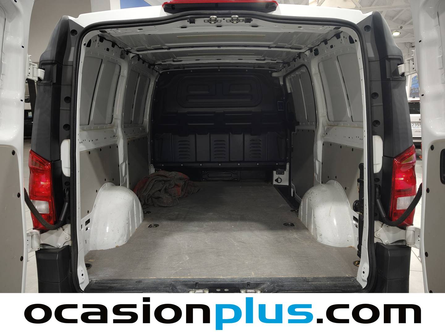 Foto Mercedes Vito Mercedes-Benz Vito 111 CDI Larga 84 kW (114 CV)