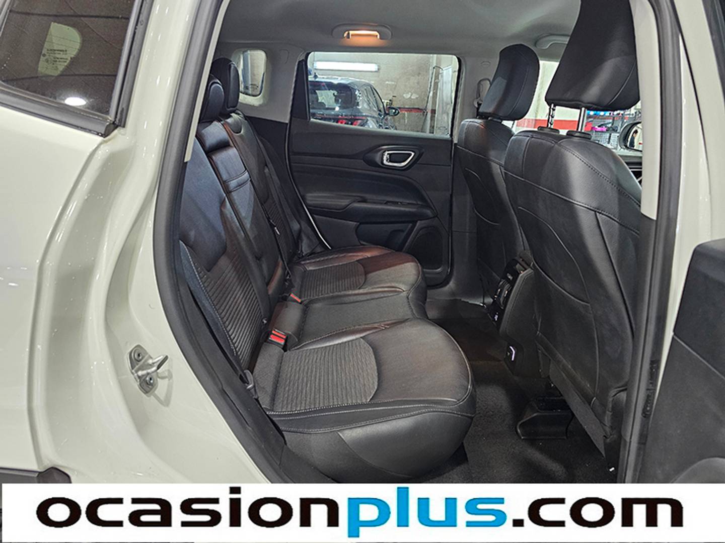 Foto Jeep Compass Jeep Compass 1.5 MHEV Night Eagle DCT (130 CV)