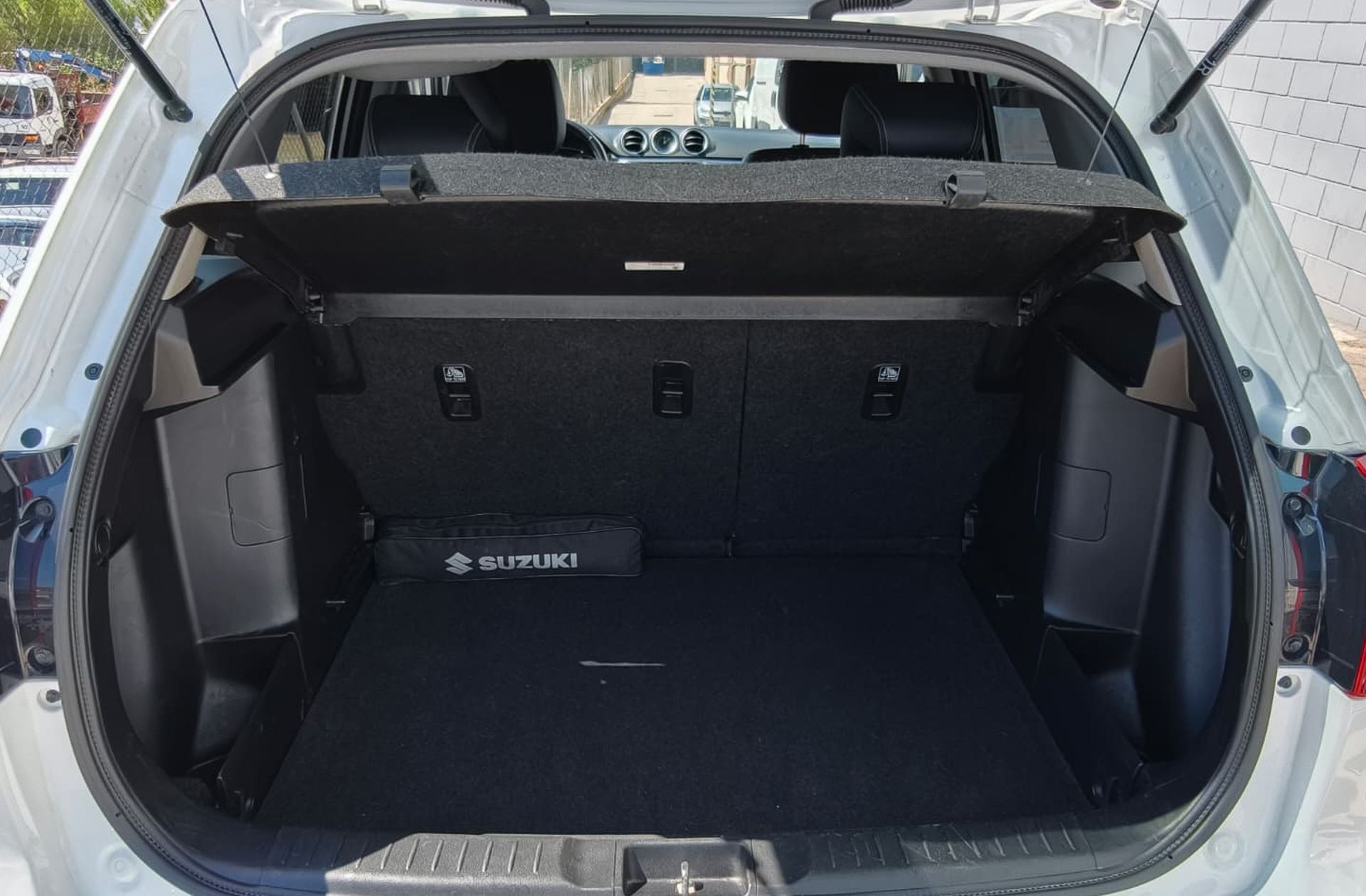 Suzuki Vitara 1.4 Turbo Mild Hybrid GLE 4WD - foto 14