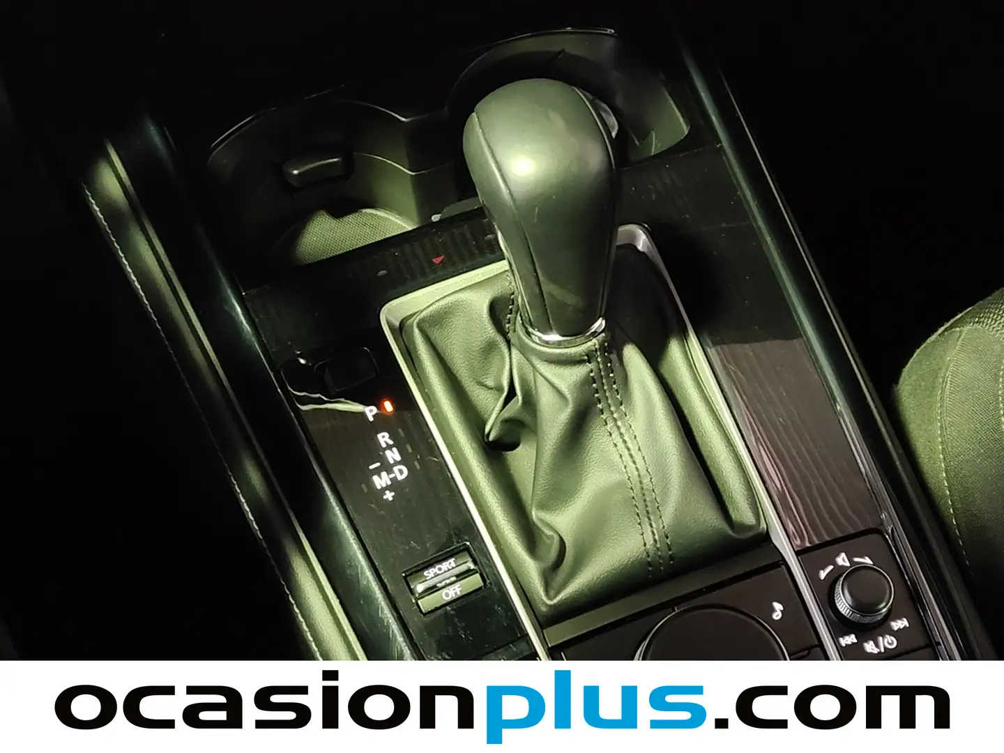 Foto Mazda CX-30 Mazda CX-30 2.5 e-Skyactive G MHEV Prime-Line AT (140 CV)