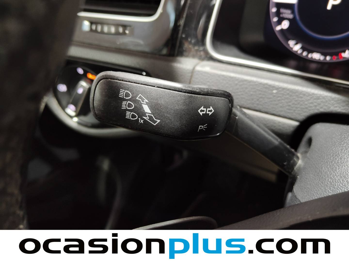 Volkswagen Golf Volkswagen Golf 1.6 TDI Sport R-Line DSG (115 CV) 2019