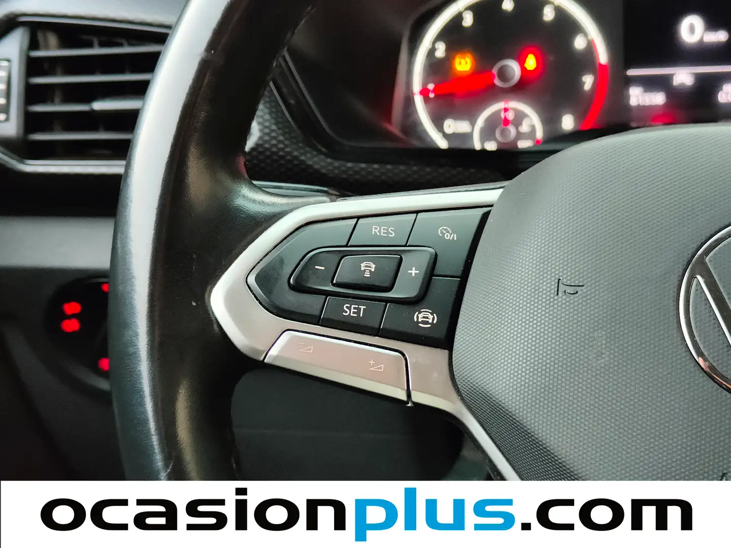 Foto Volkswagen T-Cross Volkswagen T-Cross Advance 1.0 TSI (110 CV) DSG