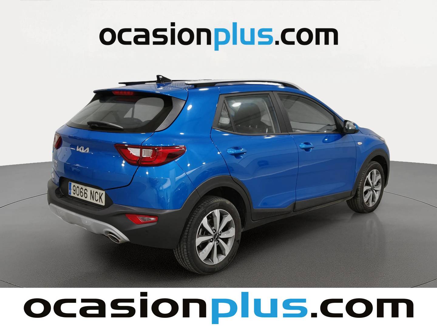Foto trasera KIA Stonic KIA Stonic 1.0 T-GDi MHEV MT Concept (100 CV) derecha