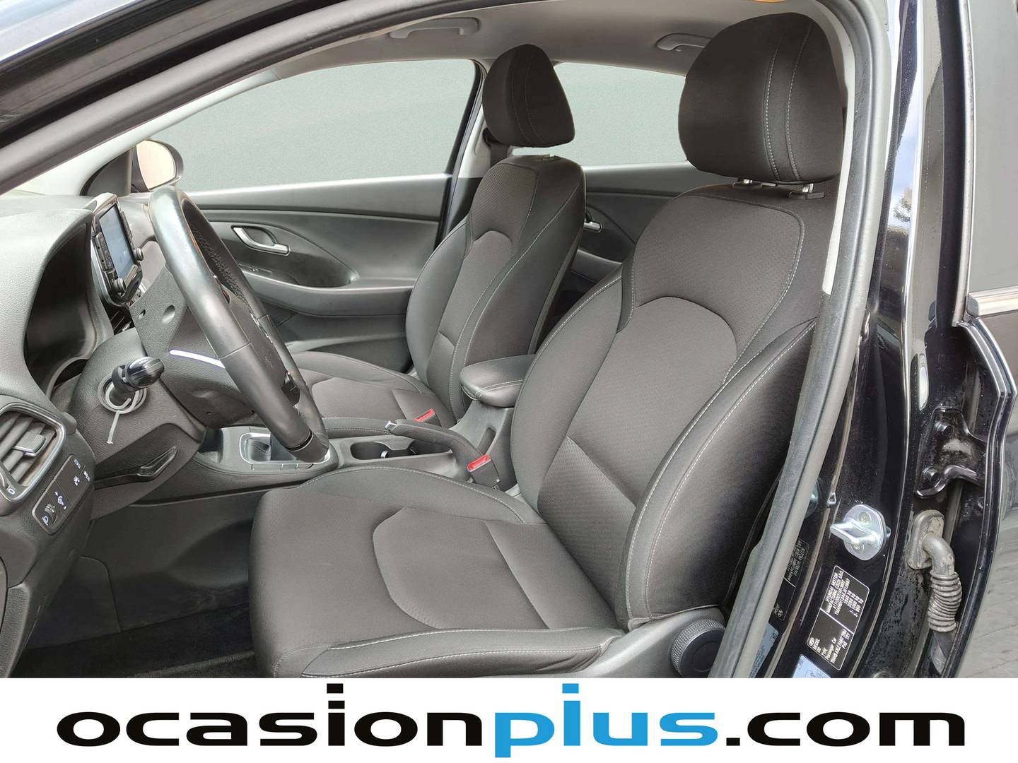 Foto Hyundai i30 Hyundai i30 Fastback 1.4 TGDI Tecno (140 CV)