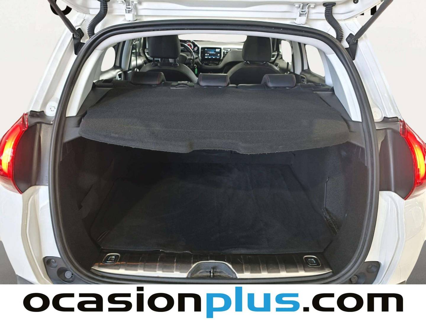 Fotos maletero Peugeot 2008 Peugeot 2008 PureTech 130 S&S GT Line (130 CV)