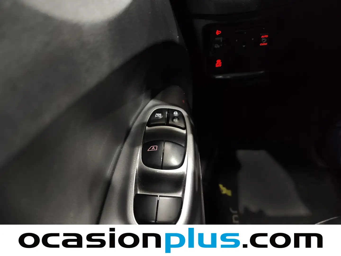 Foto Nissan JUKE Nissan Juke 1.6 Tekna Premium CVT 4X2 (117 CV)