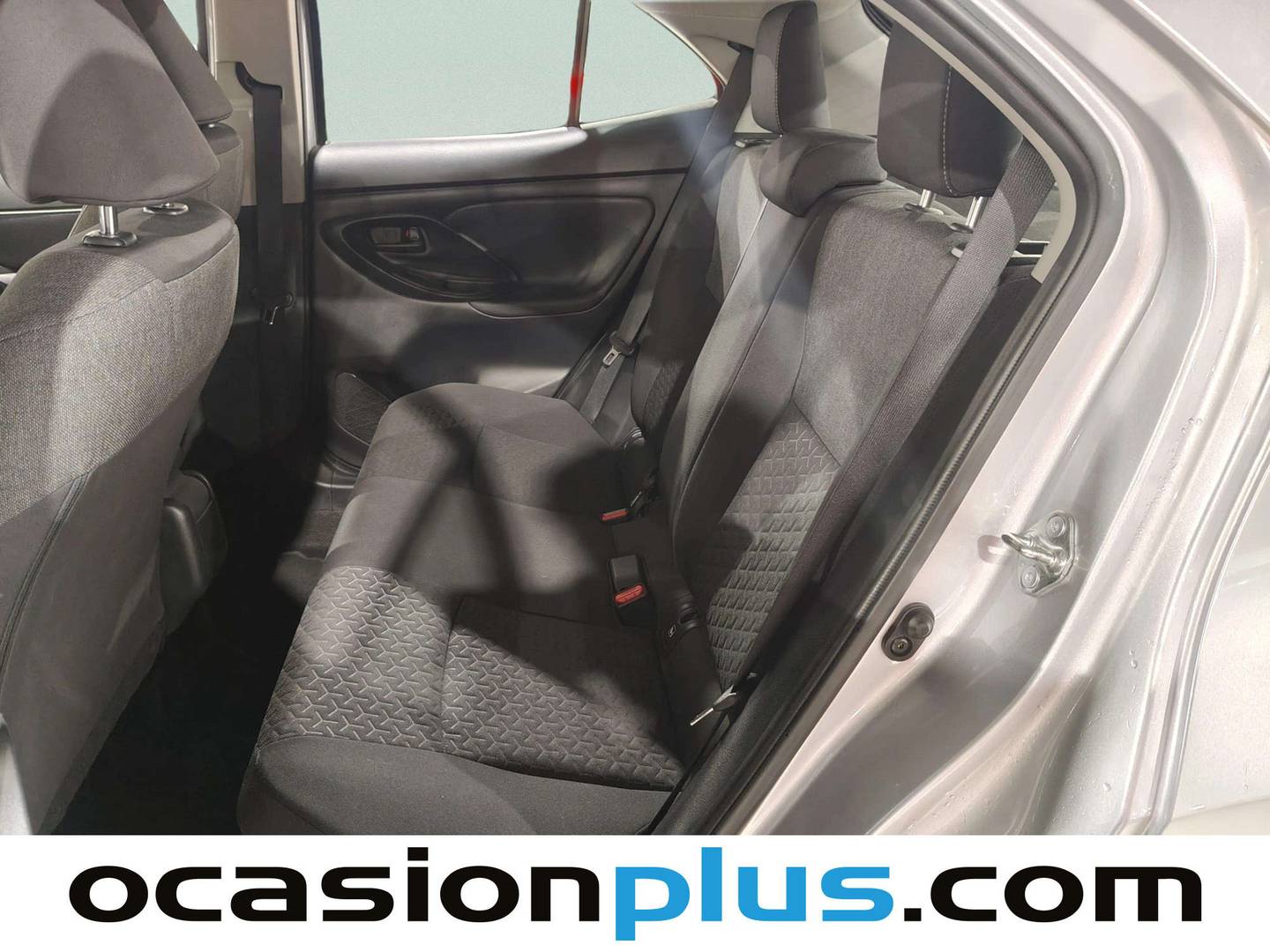 Foto asientos traseros Toyota Yaris Cross Toyota Yaris Cross 120H Business Plus (116 CV)