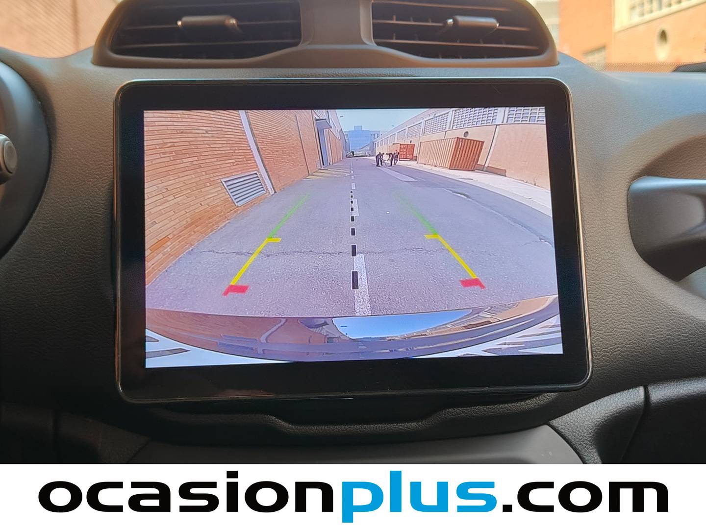 Equipamiento del Jeep Renegade Jeep Renegade eHybrid 1.5 Altitude DCT (130 CV)
