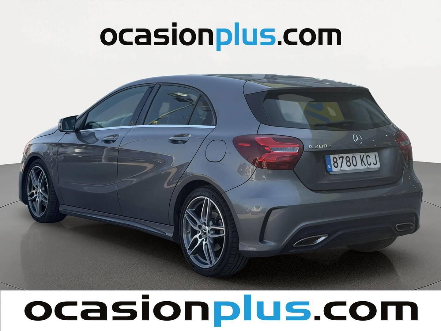 Foto trasera Mercedes Clase A Mercedes Clase A 200 d (136 CV) Pack AMG izquierda