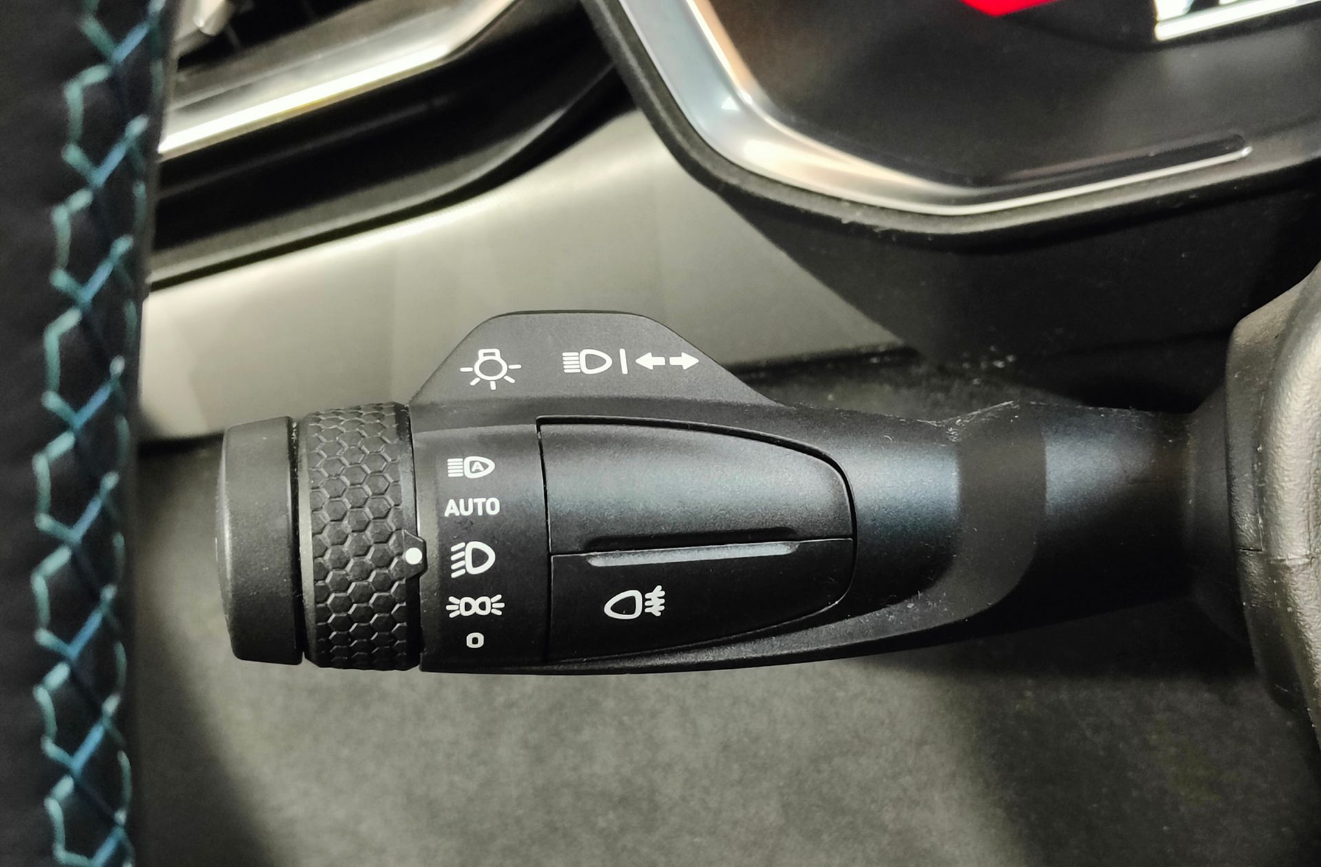 Lynk & Co 01 1.5 PHEV - foto 27