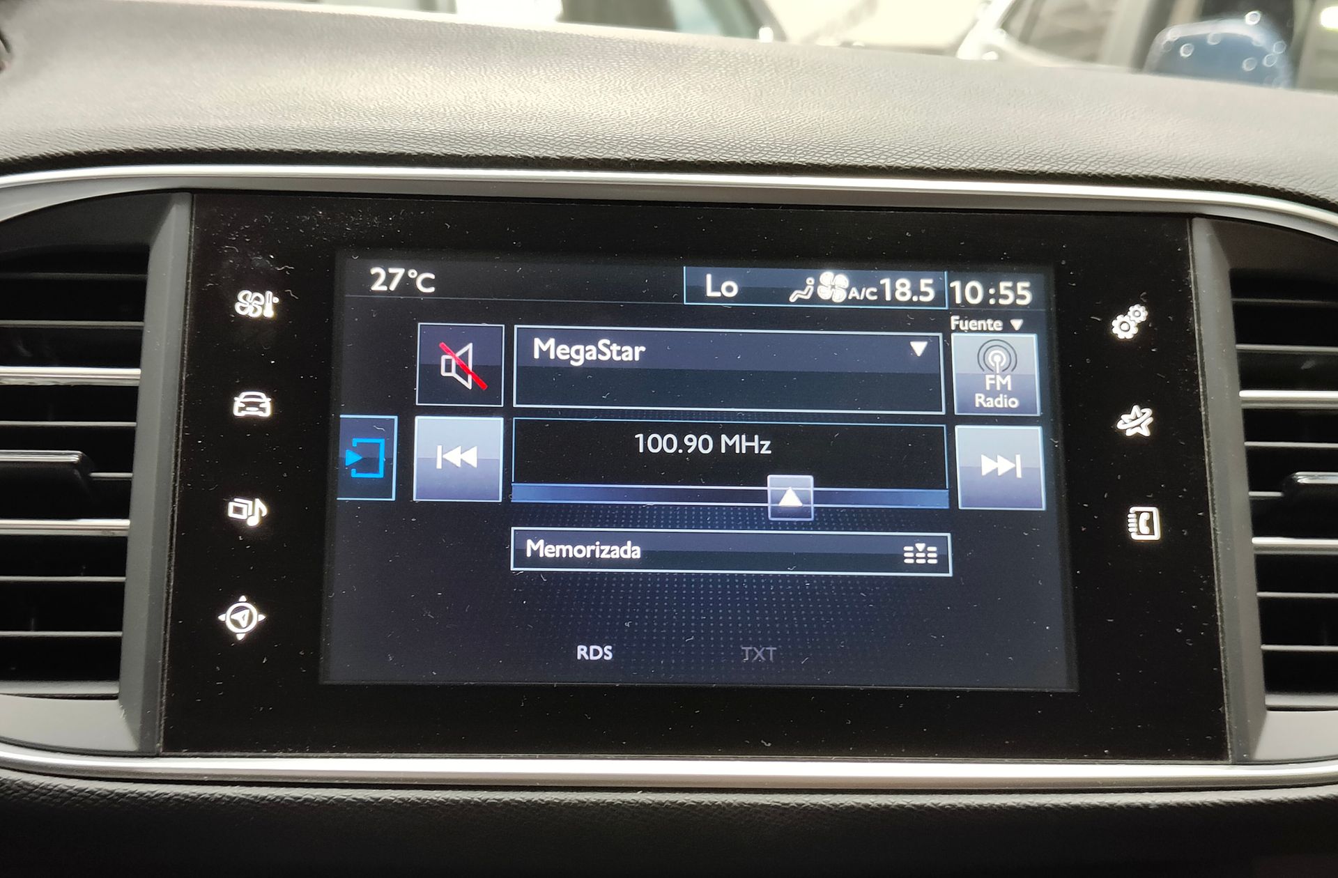 Peugeot 308 BlueHDi 150 Allure - foto 31