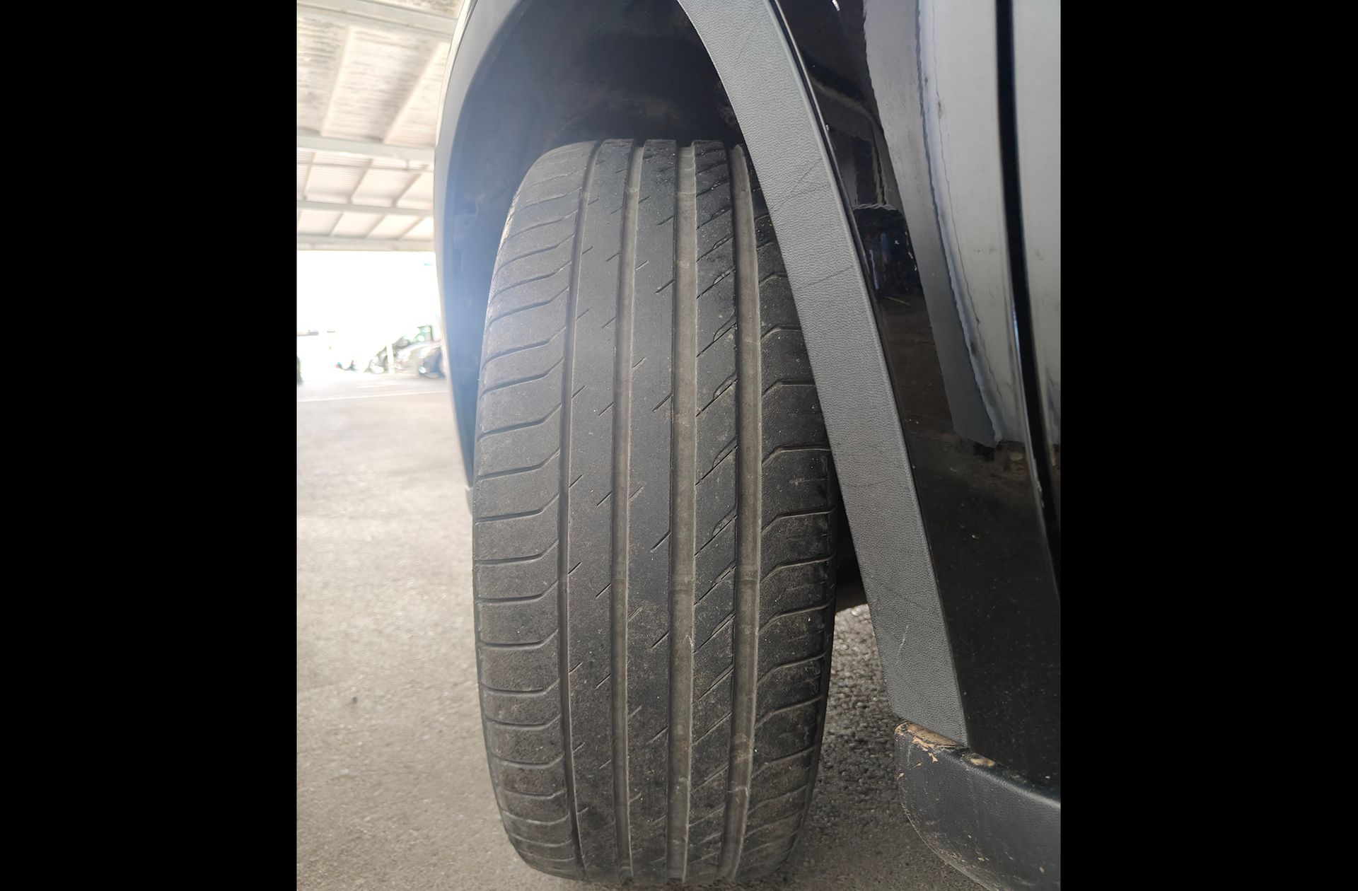 Mercedes-Benz GLA 180 Pack AMG - foto 32