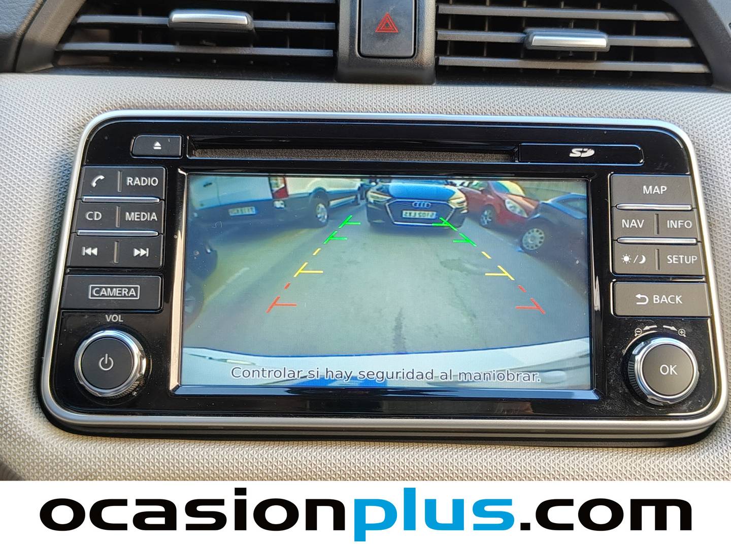 Equipamiento del Nissan Micra Nissan Micra 1.0 G Acenta (71 CV)