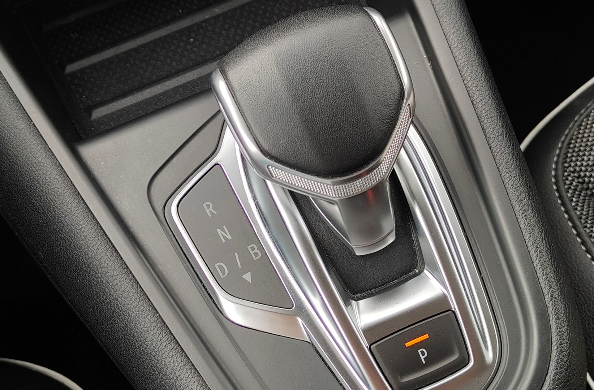 Renault Captur Zen E-Tech Híbrido enchufable - foto 5