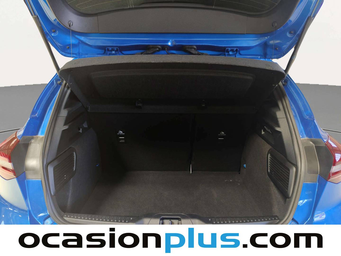 Fotos maletero Ford Focus Ford Focus 1.0 Ecoboost MHEV ST-Line (125 CV)