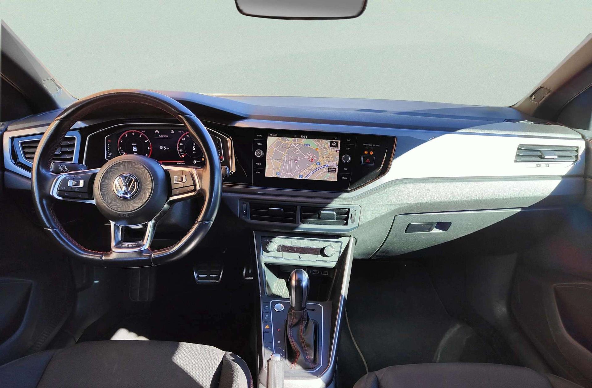Volkswagen Polo GTI 2.0 TSI DSG - foto 6
