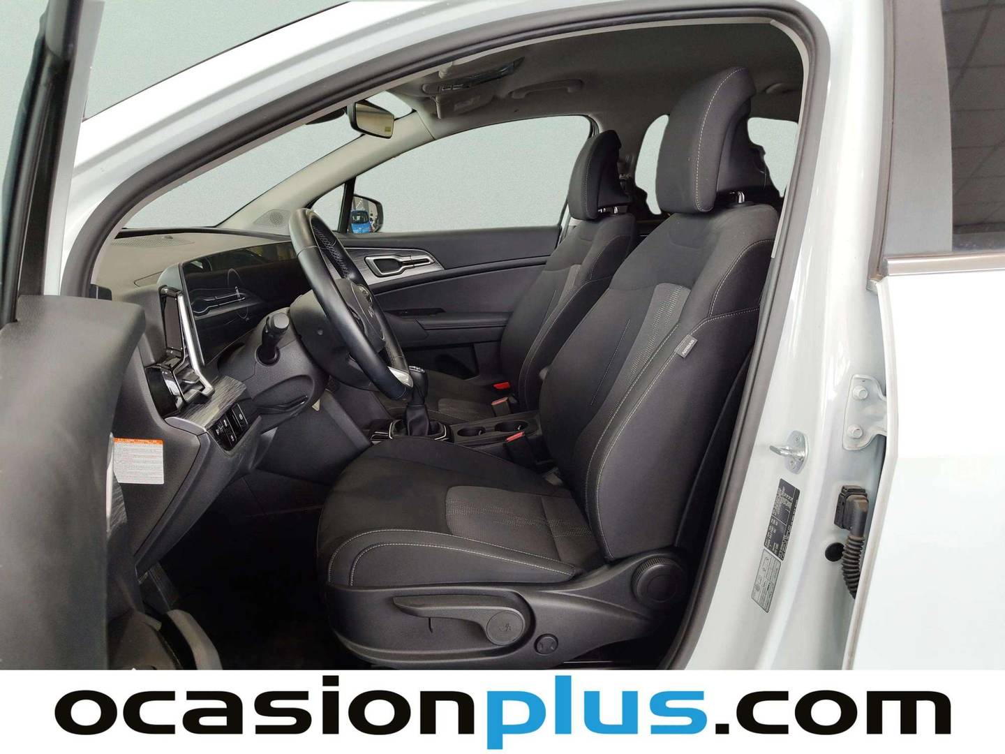 Foto asientos delanteros KIA Sportage KIA Sportage 1.6 T-GDi MHEV Drive 4x2 (150 CV)