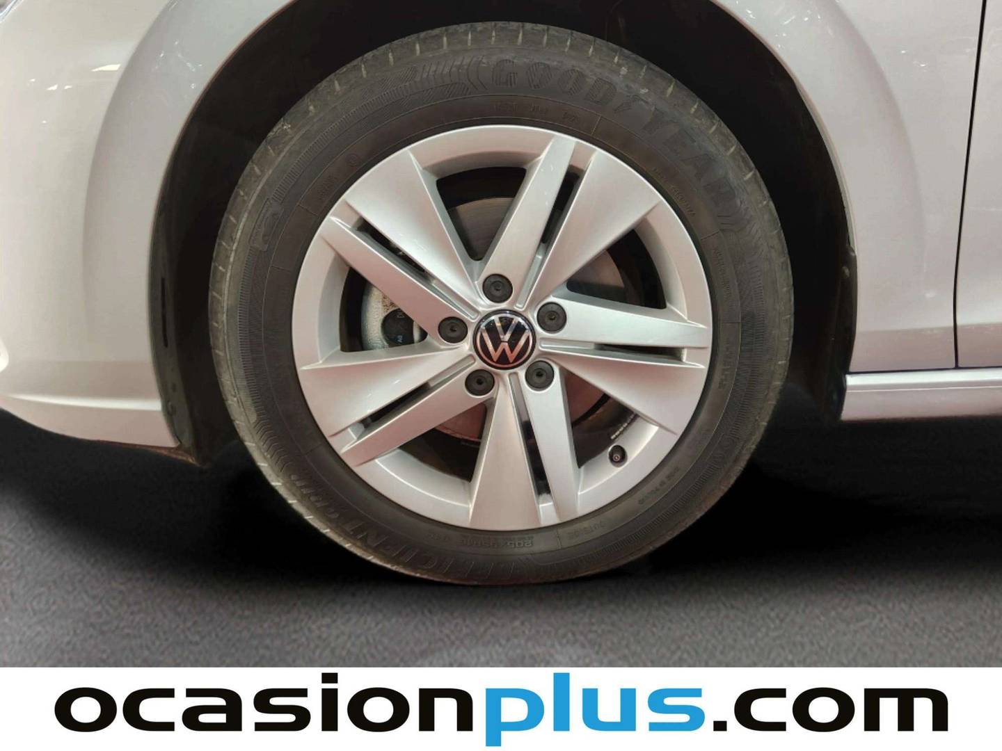 Volkswagen Golf Volkswagen Golf Life 1.0 eTSI (110 CV) DSG de segunda mano