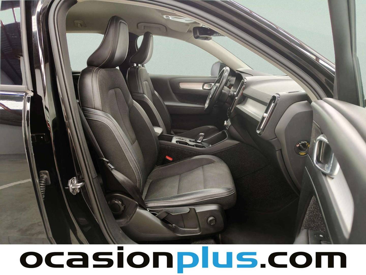 Volvo XC40 Volvo XC40 D3 Momentum Auto (150 CV) automático