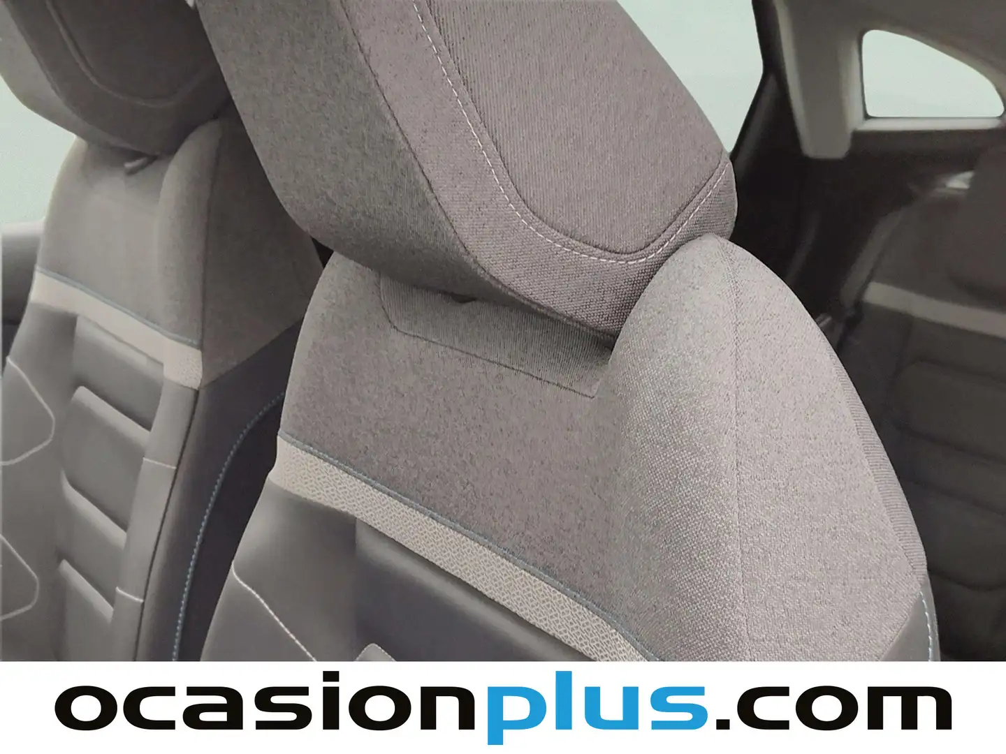 Foto Citroën ë-C4 Citroen ë-C4 eléctrico 50kWh Shine (136 CV)