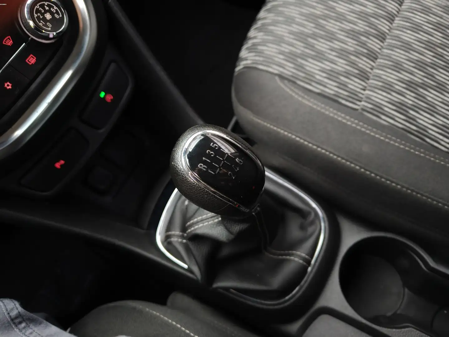 Foto Opel Mokka Opel Mokka 1.4 Turbo Selective 4x2 (140 CV)