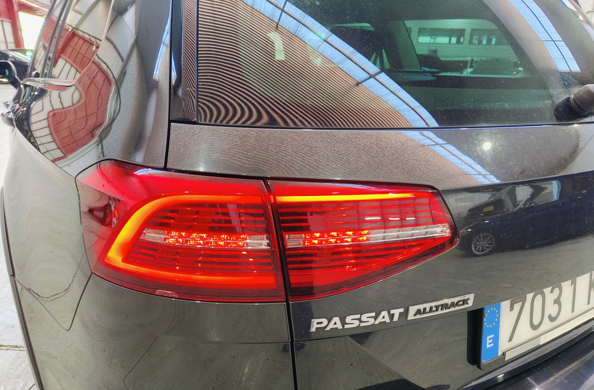 Volkswagen Passat Alltrack 2.0 TDI BMT 4Motion DSG - foto 21