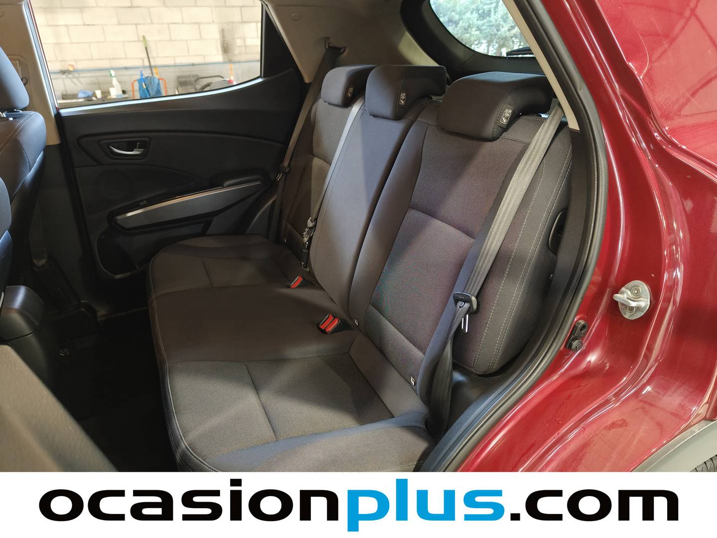 Foto asientos traseros SsangYong Tivoli SsangYong Tivoli G12T Urban Plus  (128 CV)