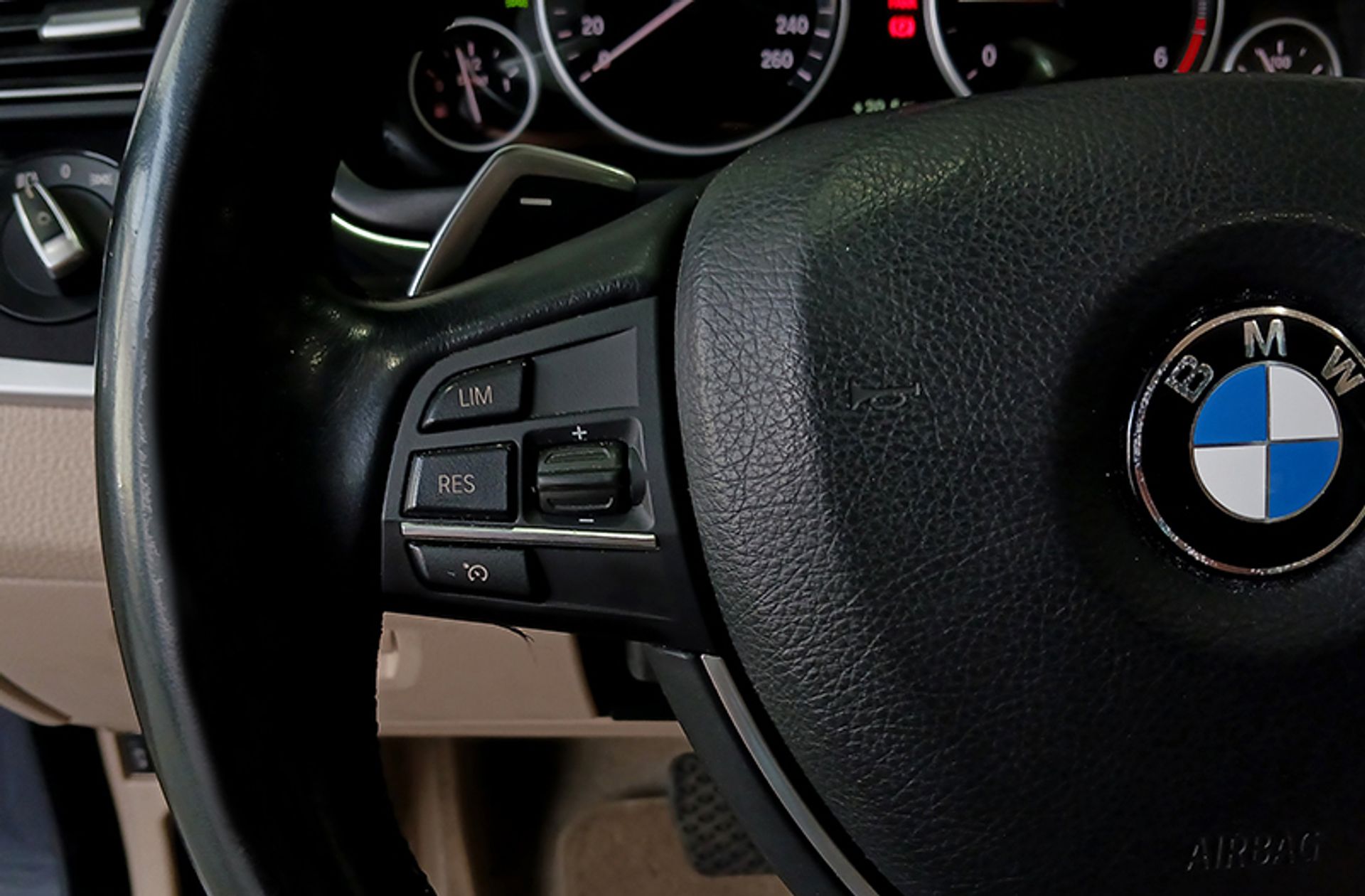BMW Serie 5 525d xDrive Touring - foto 33
