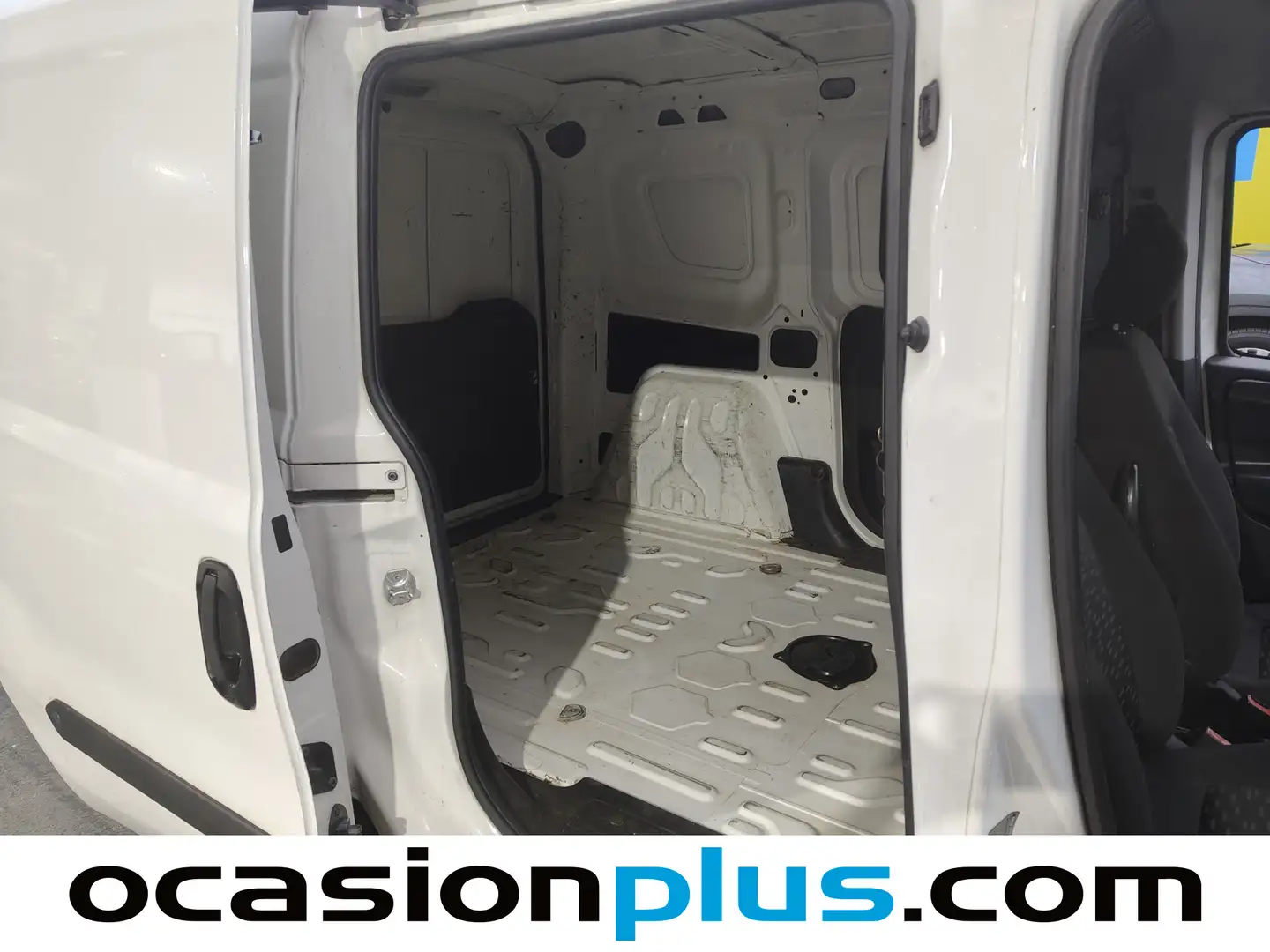 Foto Opel Combo Opel Combo Cargo 1.3 CDTI L1 H1 (90 CV)